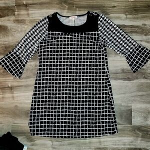 Black and White Sheath Dress with Bell Sleeves